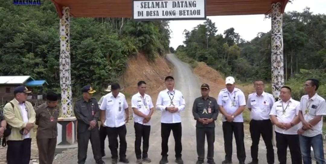 Jalan Aspal ke Long Betaoh Rampung, Perekonomian Terbuka