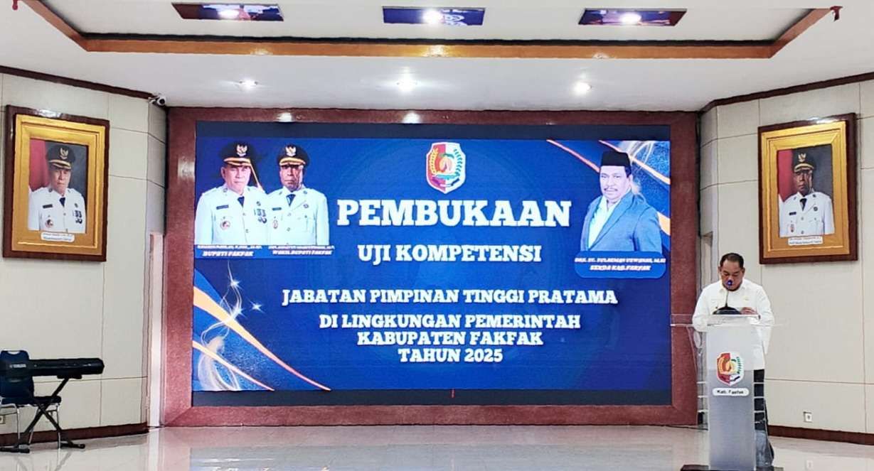 Bupati Fakfak Buka Uji Kompetensi Pejabat Pimpinan
