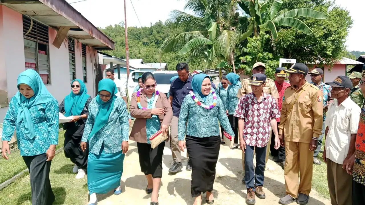 PKK Fakfak Gelar Monev Program di Fakfak Barat